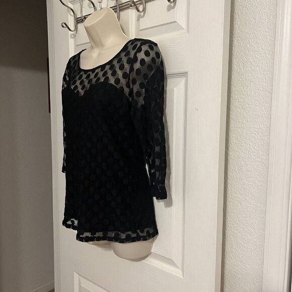 Guess Sheer Overlay Polka Dot Blouse Size Large - Picture 2 of 6